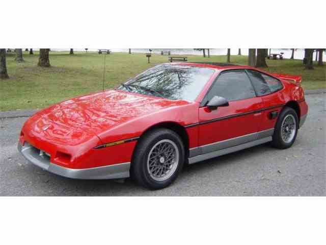 10150449-1986-pontiac-fiero-thumb-c.jpg