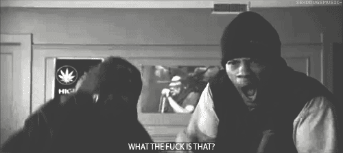 135877-what-the-fuck-is-that-gif-Imgu-xDcX.gif