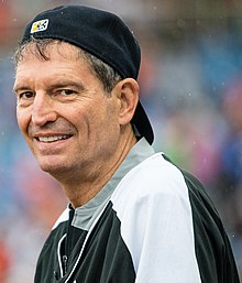 220px-Bernie_Kosar_2019.jpg