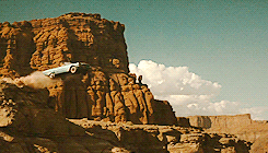 8iDq.gif