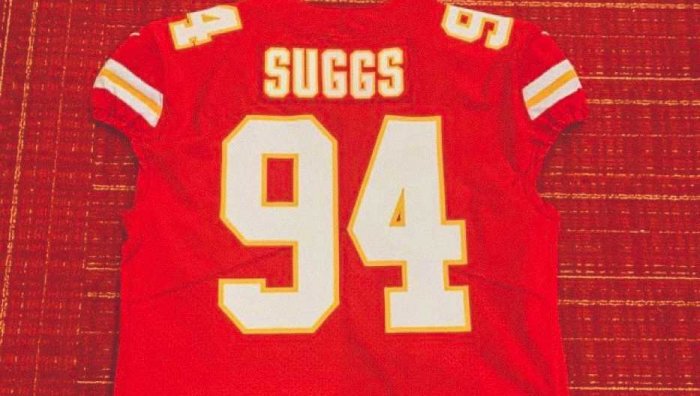 chiefs-terrell-suggs-1576596449.jpg