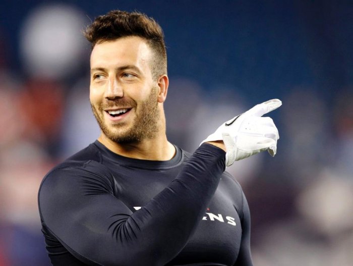 Connor-Barwin-130201-24.jpg