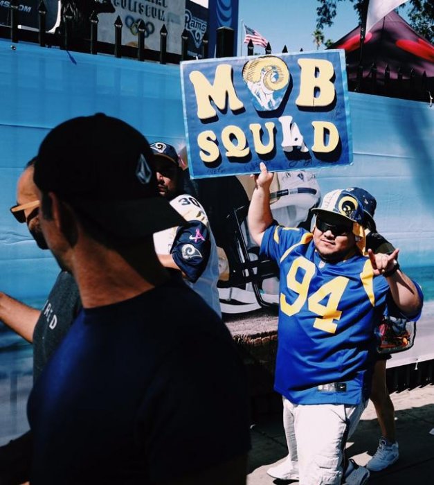 fans-3.jpg