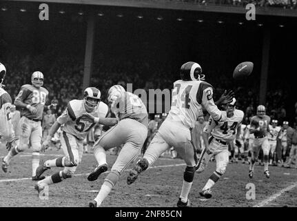 it-appears-that-los-angeles-rams-clancy-williams-24-is-about-to-grab-a-pass-but-actually-ball-...jpg