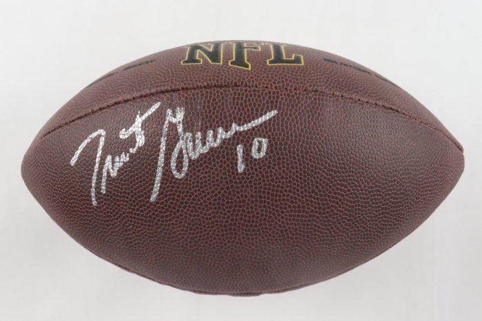 main_1616439686-Trent-Green-Signed-NFL-Football-Beckett-COA-See-Description-PristineAuction.com.jpg