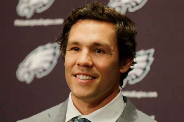 nfl_a_bradford_b1_600x400.jpg