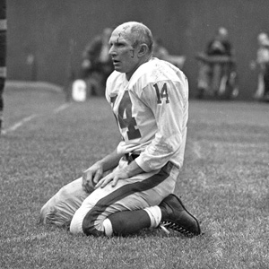 nfl_a_ytittle_5.jpg