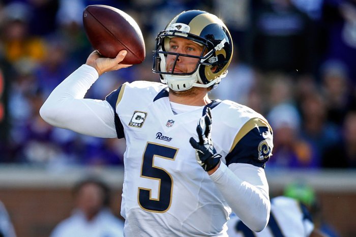 nick-foles1x.jpg