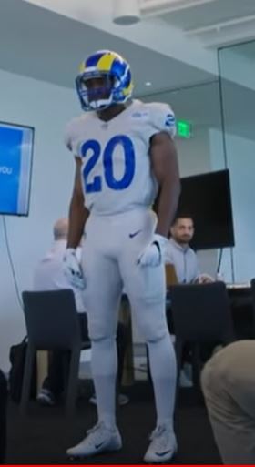 RamsNewUniforms34.JPG