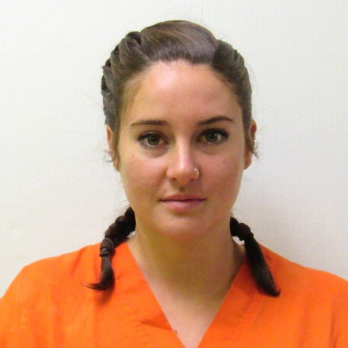 rs_600x600-161010171500-600.Shailene-Woodley-Mugshot.ms.101016.jpg