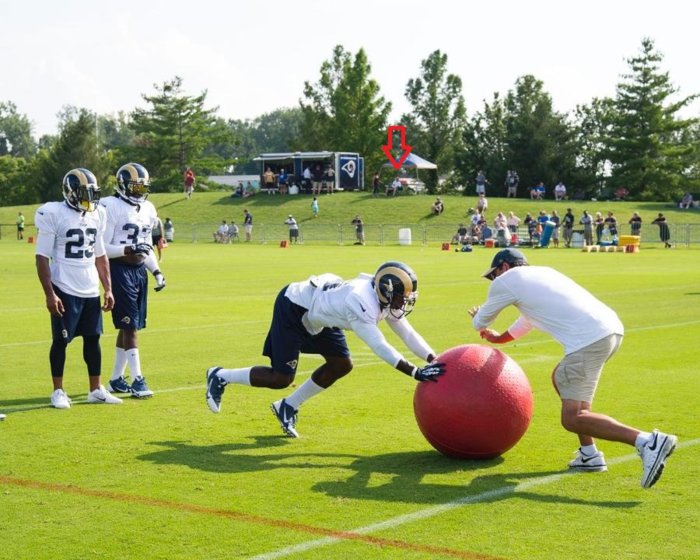 temp20140820_RamsCamp_013--nfl_mezz_1280_1024.jpg