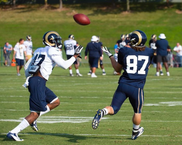 temp_SR16261--nfl_mezz_1280_1024.jpg