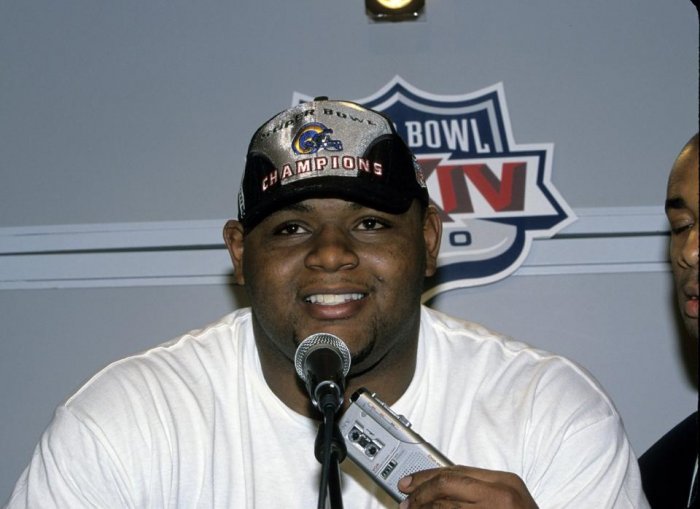 tempAP0909030348536_5--nfl_mezz_1280_1024.jpg