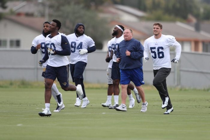 tempJL8_2177--nfl_mezz_1280_1024.jpg