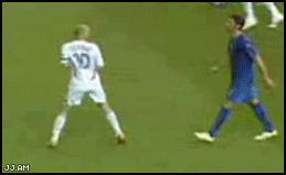 zidane headbutt.gif